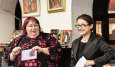 A fordítópáros - jobboldalt Viktorija Blazheska