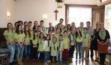 A 79. sz. Dr. Kozma György SJ Cserkészcsapat tagjai Innsbruckban a március 13-i ifjúsági magyar szentmisén