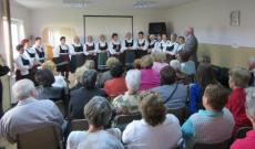 Szász Tibor, református lelkész köszönti a vendégeket