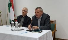 Mile Lajos főkonzul és Barabás János vezető konzul konzul