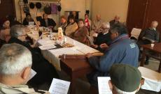 A boksánbányai közönség A boksánbányai közönség