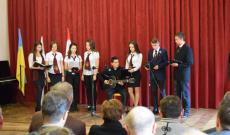 Sztojka Sándor Görög Katolikus Líceum diákjai énekelnek