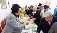 Minden jótékonysági vásáron nagy az érdeklődés, így volt ez Húsvét előtt is Húsvéti bazár