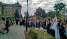 A Tompa Mihály Református Gimnázium tanulói is tisztelegtek névadójuk előtt