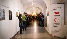 A tükörben Medgyes és környéke – szociofotó kiállítás nyílt a Városi Múzeumban