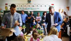 Tanévnyitó a medgyesi magyar iskolában