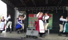 Néptáncbemutató Néptáncbemutató