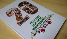 Az egyesület 20 éves történetét bemutató könyv split