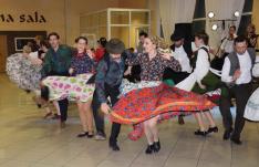 Szácscsávási tánc a budapesti Köménymagtól