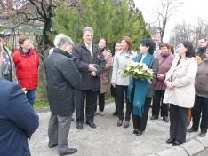 Nagykövet úr beszéde a Petőfi Sándor utcában