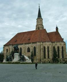 A Szent Mihály-templom Kolozsvár főterén