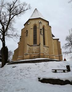 A Bergkirche főhajója hátulról 