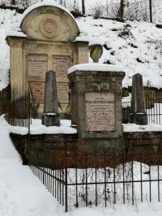 Evangélikus szász polgárok sírhelyei a szász temetőben 