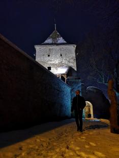 Szindbádi sétámon a régi városfal külső sétányán 