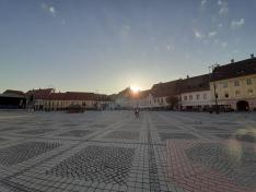 Főtér hajnali fényben - Nagyszeben