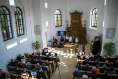 Diákok énekelnek