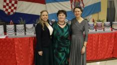 Szabó Nóra – programkoordinátor, Jakumetovic Rozália – elnökasszony, Bódi Viktória – Petőfi ösztöndíjas