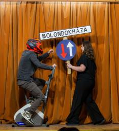Bolondokháza bevezető epizód
