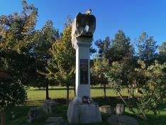 A Zobor-hegyi ezredévi emlékmű mementója Alsóbodokon