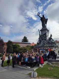 Az aradi Csiky Gergely Főgimnázium diákjai
