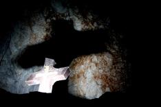 Boli-barlang, Szent Borbála-oltár