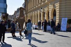 A város másik jelképe a vucedoli kultúrából származó Golubica - Galambocska