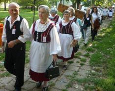 felvonulas8