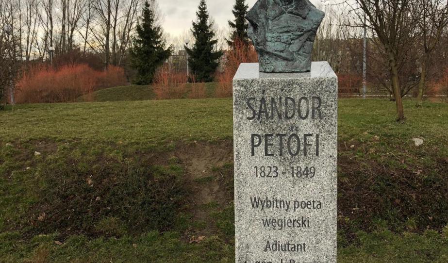 Petőfi Sándor szobra 