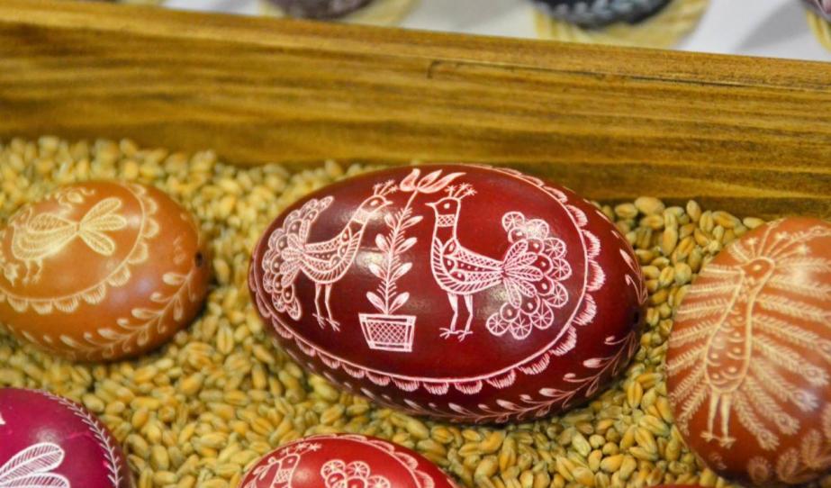 hímestojás kiállítás