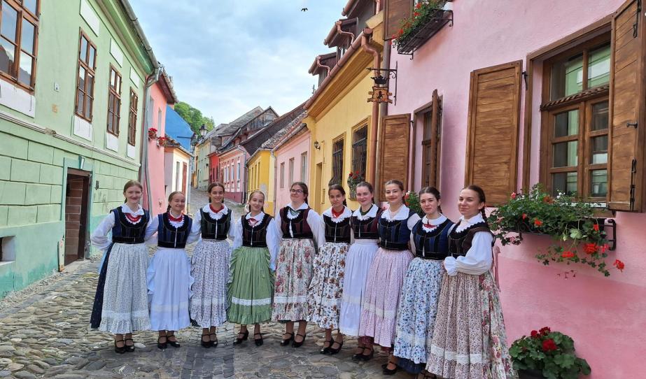 Színkavalkád – Segesvár óváros