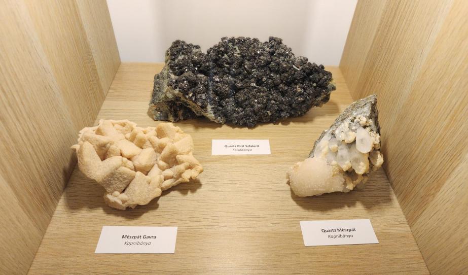 Bányavirágok kiállításmegnyitó