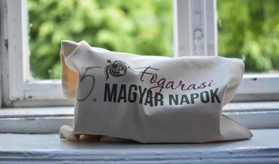 Ajándék vászontáska