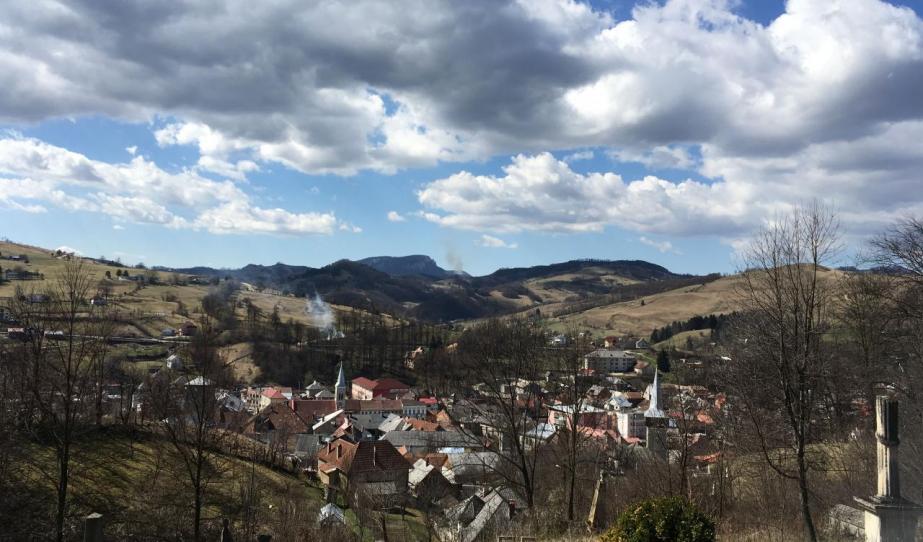 A város