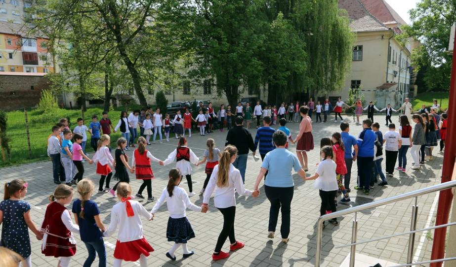 Népviselet napja Medgyesen 2018 