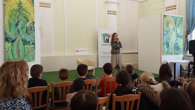 Vadadi Adrienn író meseprogramja a Csemadok-székházban