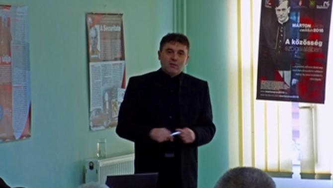 Dr. Mérnyei Károly