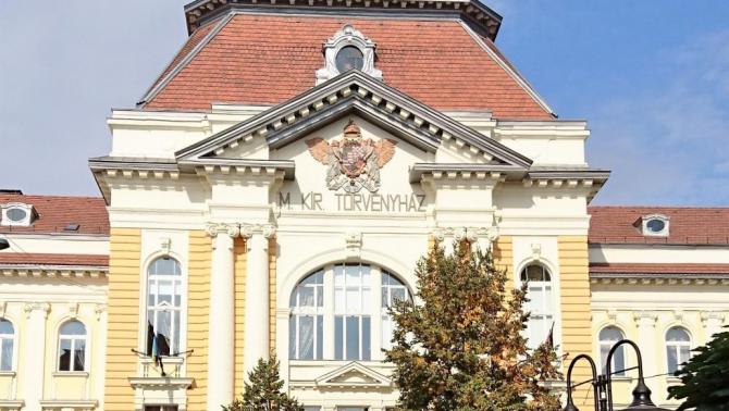 A beregszászi magyar főiskola épülete