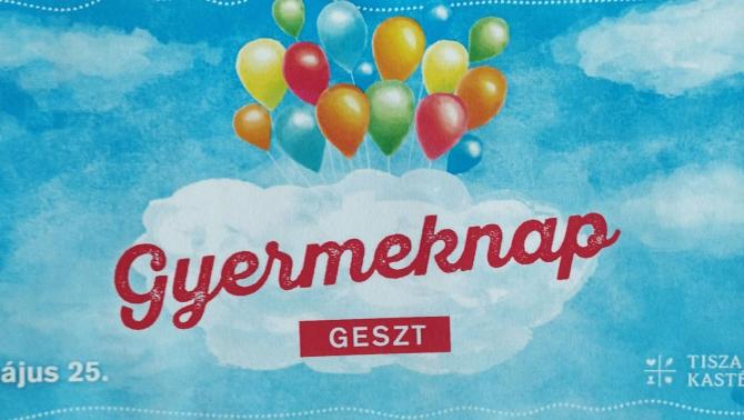 Színes gyermeknap-plakát lufikkal
